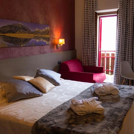 Hotel Berlinghera Sorico Ngoại thất bức ảnh