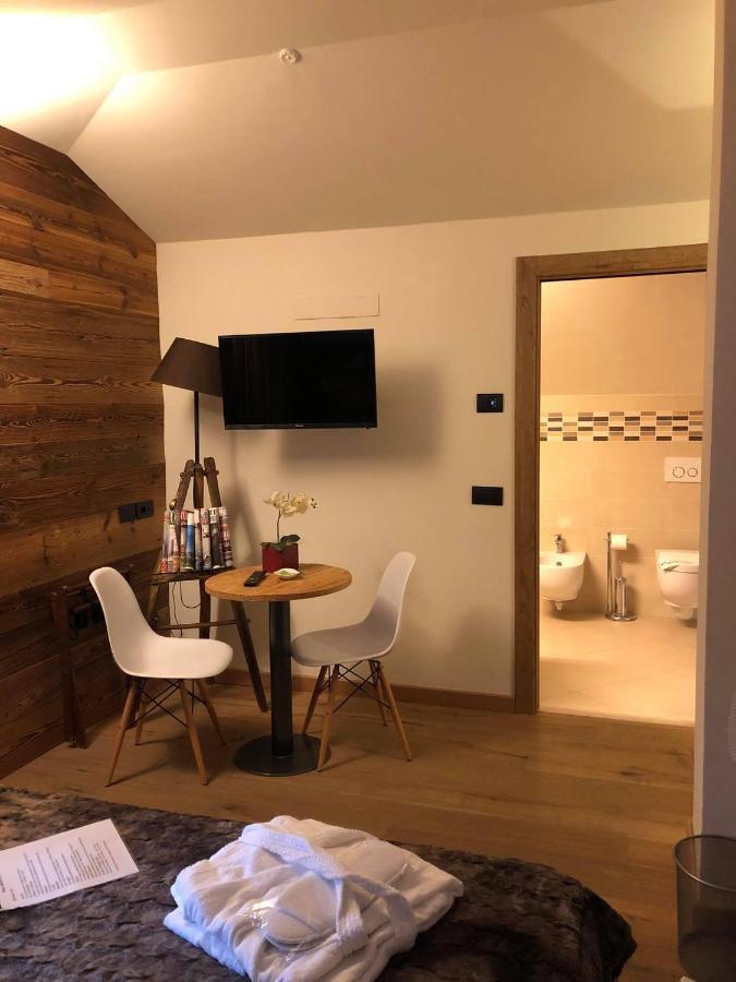 Hotel Berlinghera Sorico Ngoại thất bức ảnh
